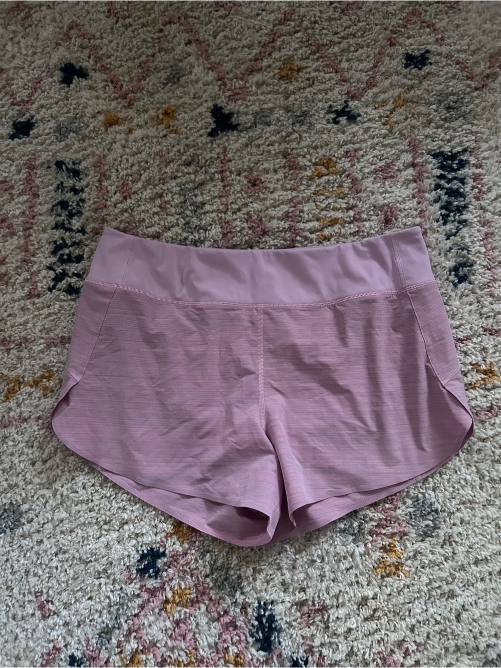 Athleta run with it textured‎ shorts 3.5”